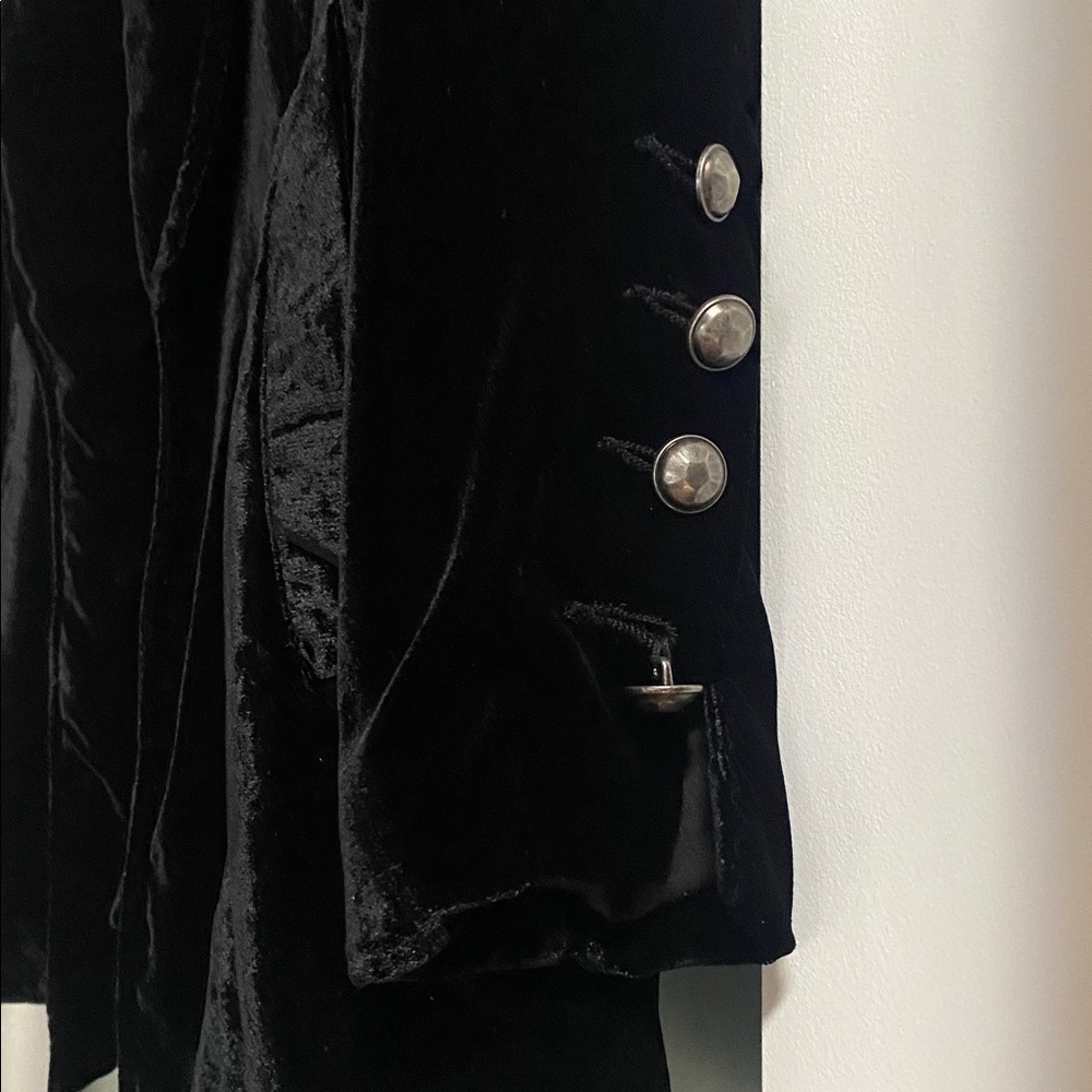 Free People Yesterday’s Muse Velvet Blazer - Picture 5 of 13